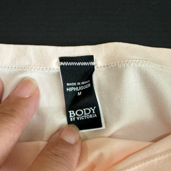 NIB Vintage Victoria’s Secret Panty M - Picture 3 of 9